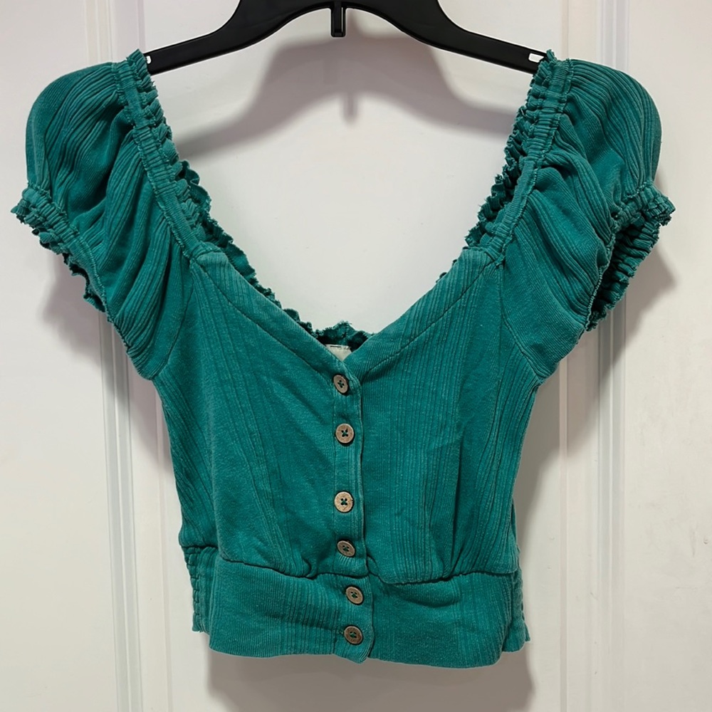 Crop top